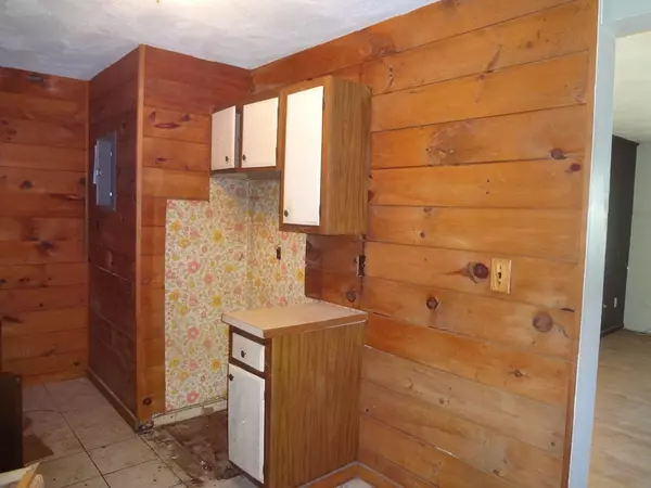 Plymouth, MA 02360,207 Samoset St. #B2