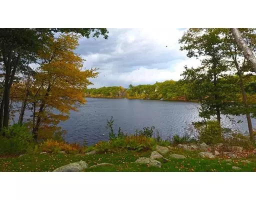 North Reading, MA 01864,215 Swan Pond Road