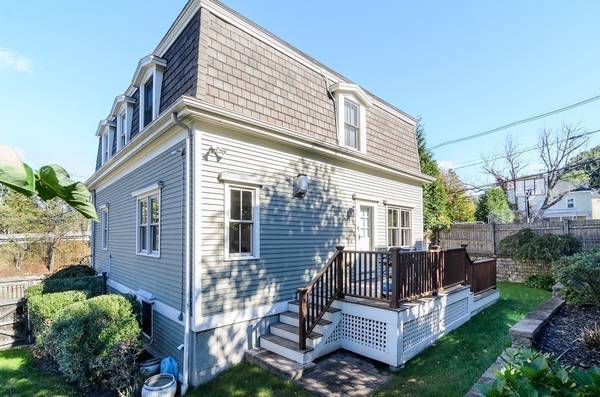 Newton, MA 02464,937 Chestnut Street #2