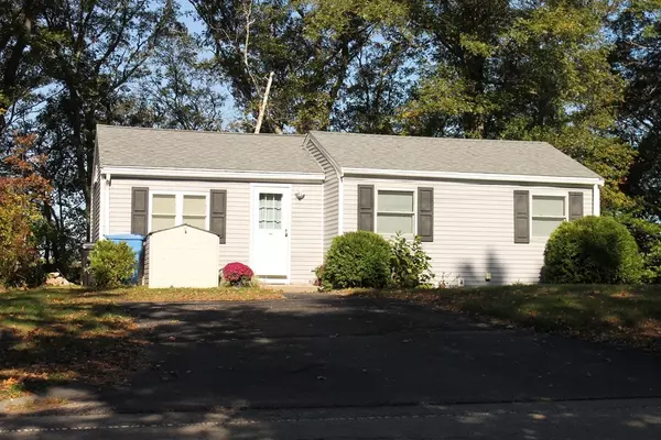 437 Shears St, Wrentham, MA 02039