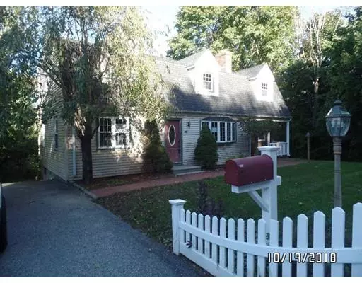 139 Fletcher St, Northbridge, MA 01588