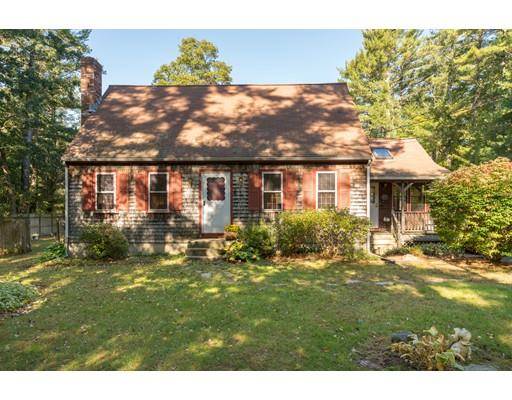 2 Nottingham Dr, Kingston, MA 02364