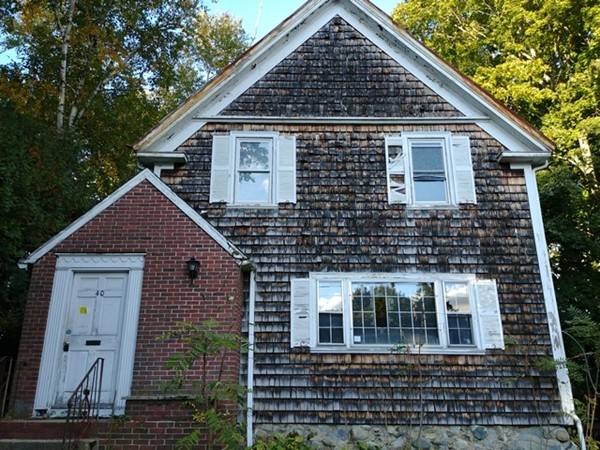 40 Shaw Rd, Bridgewater, MA 02324