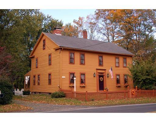 118 Pleasant St, Granby, MA 01033