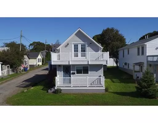 Fairhaven, MA 02719,44 Bayview Ave
