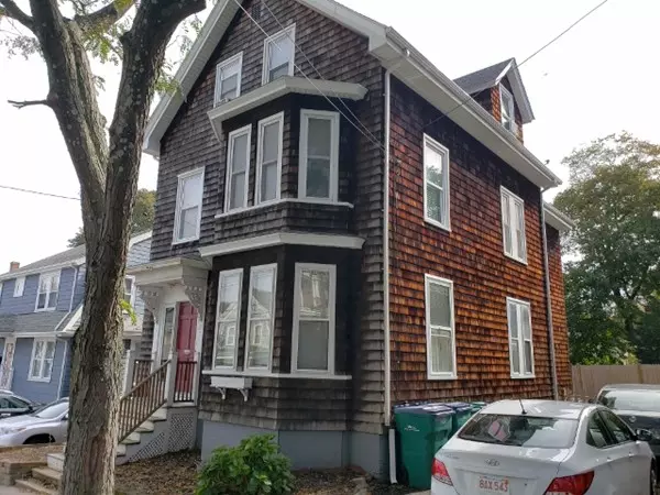 15 Sanderson Ave, Lynn, MA 01902