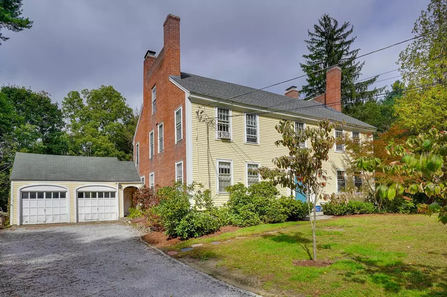 25 Pine St, Westford, MA 01886