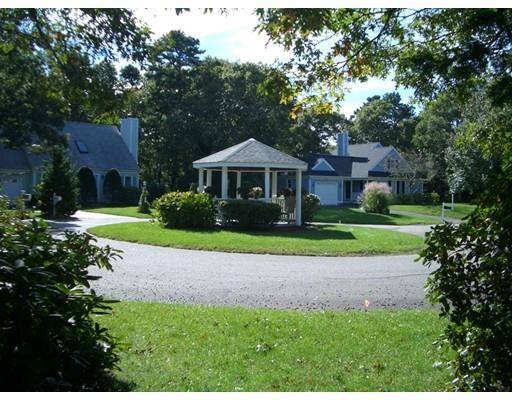 Barnstable, MA 02601,18 Seafarer Ln