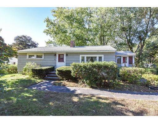 563 Chandler St, Tewksbury, MA 01876