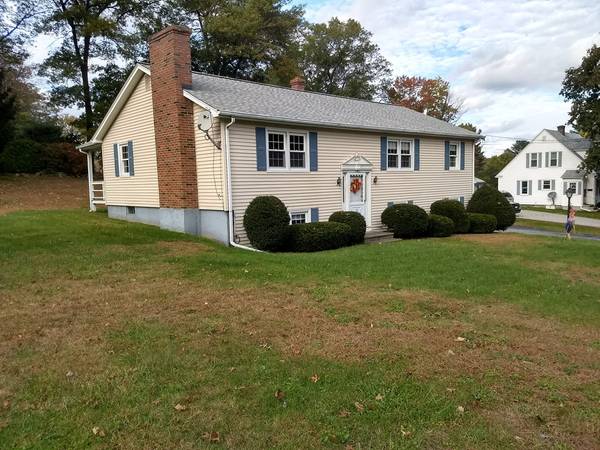 7 Delaney Ave, Dudley, MA 01571