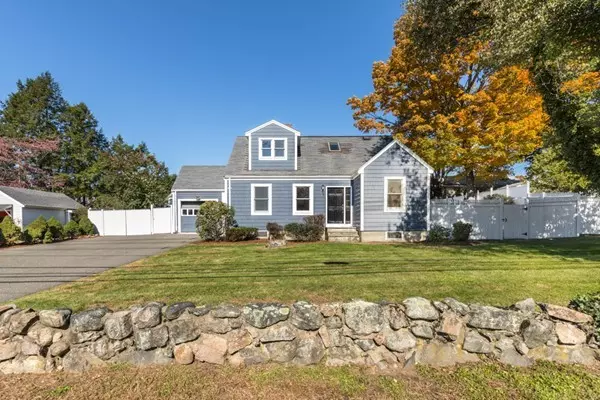 102 Conant St, Danvers, MA 01923