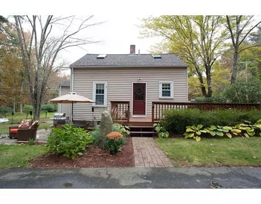 83 New Boston Rd, Sturbridge, MA 01566