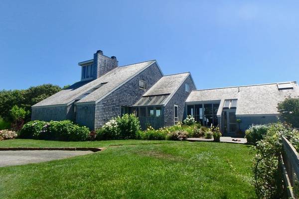 Aquinnah, MA 02535,7 Maple Hill Dr