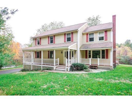 107 Groton St, Pepperell, MA 01463