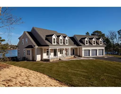 170 Driftwood Ln, Yarmouth, MA 02664