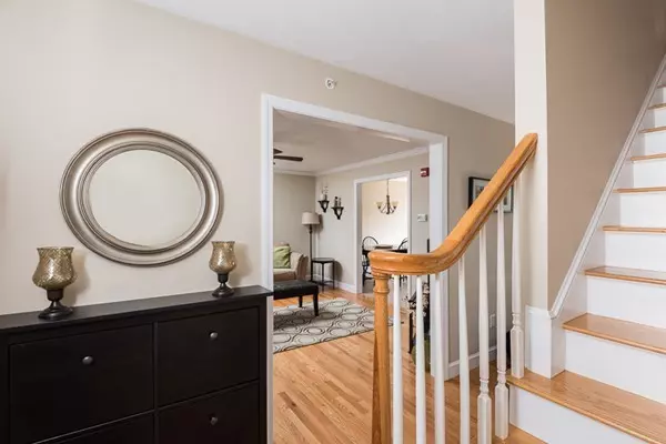 Weymouth, MA 02189,1529 Commercial St #4