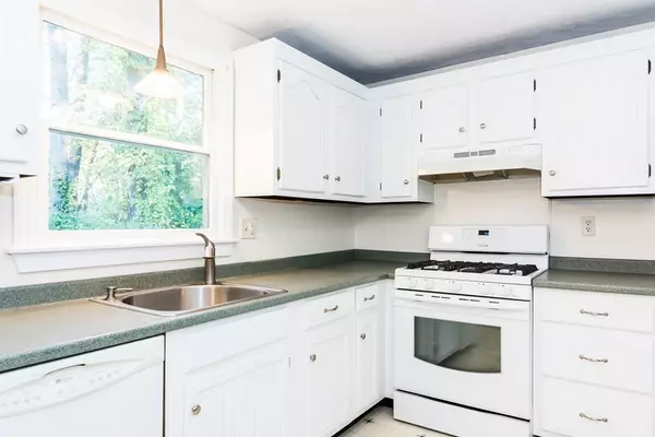 Townsend, MA 01469,36 Spaulding St