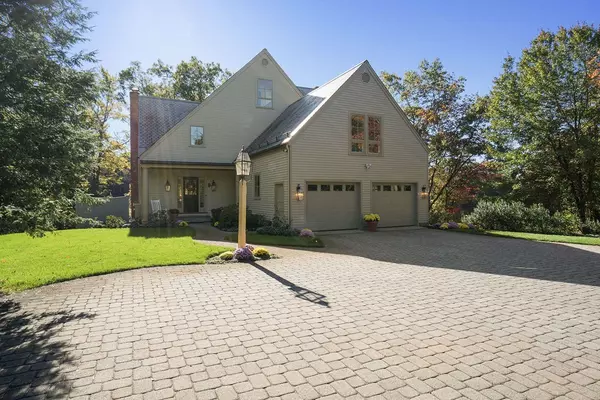 2 Jackson Pond Road #2, Dedham, MA 02026