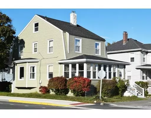 47 C St, Hull, MA 02045