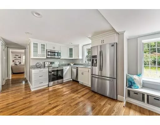 13 Forest Ln, Hingham, MA 02043