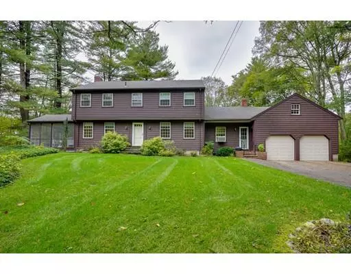 16 Old Orchard Rd, Sherborn, MA 01770