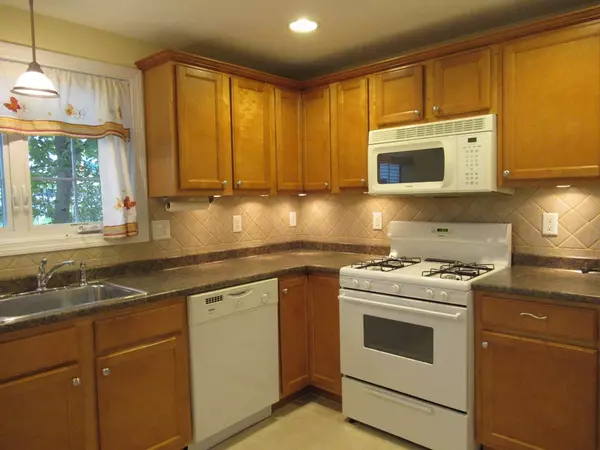 Fitchburg, MA 01420,152 Daniels St #152