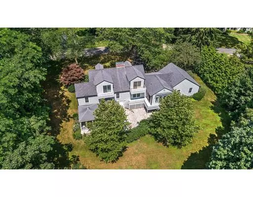 Duxbury, MA 02332,17 Hornbeam Road