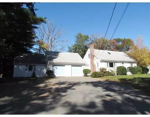 8 Brewster Road, Cohasset, MA 02025