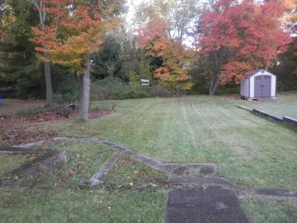 Weymouth, MA 02190,49 Pine St