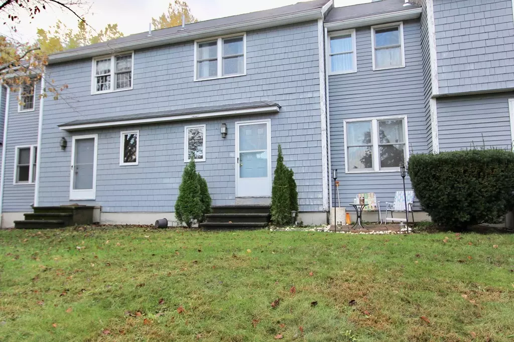 Tyngsborough, MA 01879,204 Pondview Place #204