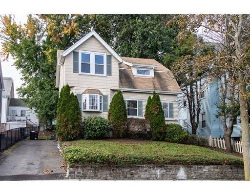 35 Oakland Ave, Everett, MA 02149