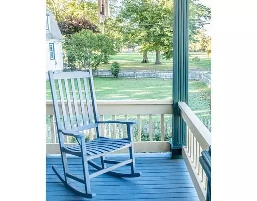 Fairhaven, MA 02719,5 Christian St