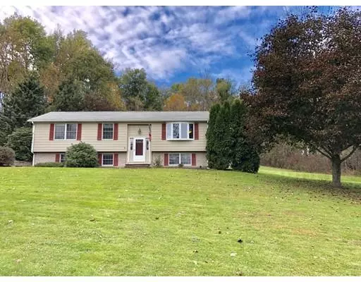 80 Willow Hill Rd, Leicester, MA 01611