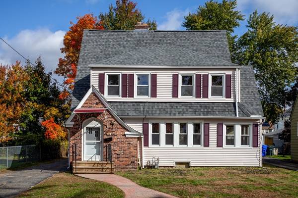 85 Osborne Ter, Springfield, MA 01104