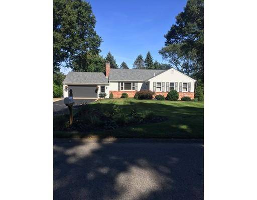 Seekonk, MA 02771,61 Donald Lewis Dr