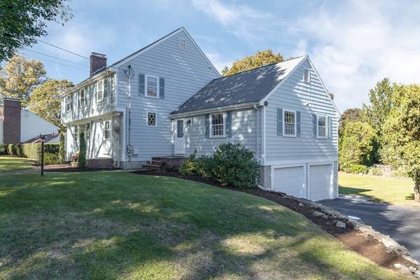 8 Hutchinson Rd, Winchester, MA 01890