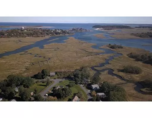 Ipswich, MA 01938,30 Island Park Road