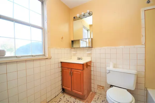 Bridgewater, MA 02324,180 Main St #D80