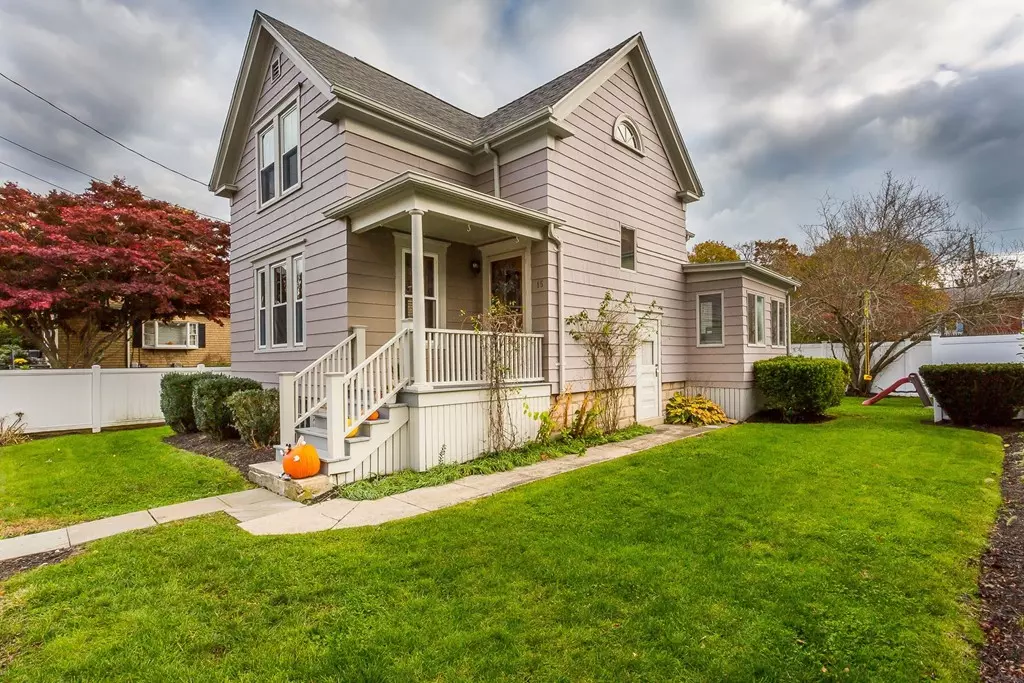 Fairhaven, MA 02719,15 Maple Avenue