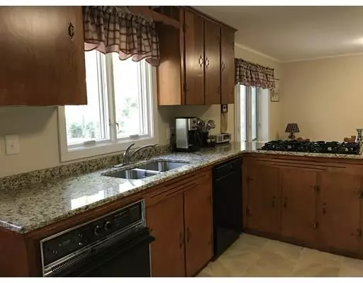 Norton, MA 02766,46 Cross Street