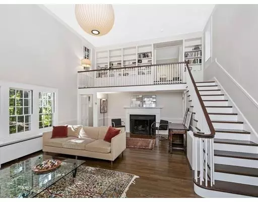 72 Agawam Rd, Newton, MA 02468
