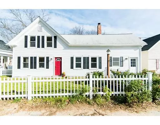 7 Water St, Townsend, MA 01469