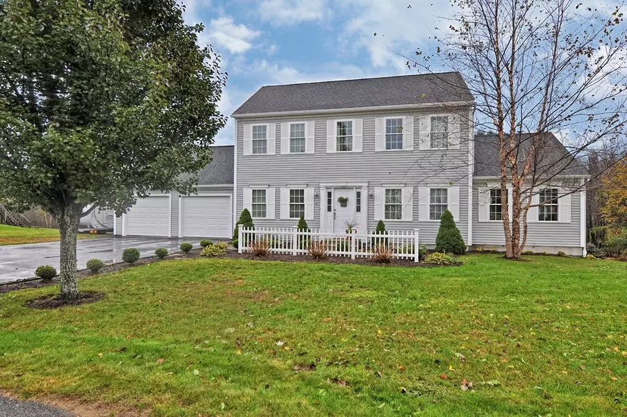 27 Victoria Ln, Templeton, MA 01468