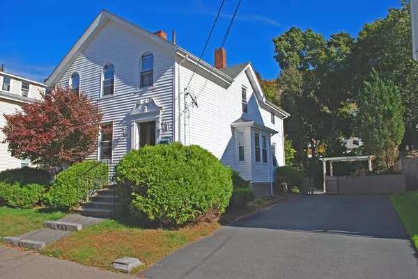 Taunton, MA 02780,32 Clinton St