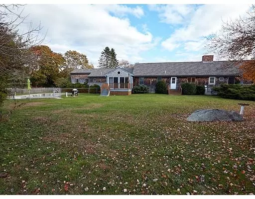 Swansea, MA 02777,99 Joanne Ln