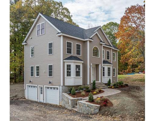 160 Forest St, Middleton, MA 01949