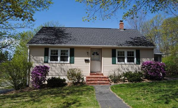 1 Brown St, Spencer, MA 01562