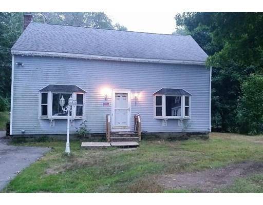 84 Hazel St, Uxbridge, MA 01569