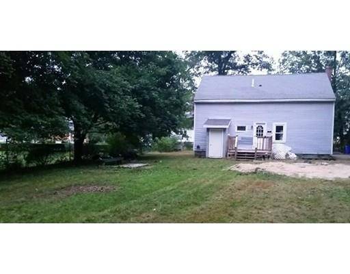 Uxbridge, MA 01569,84 Hazel St