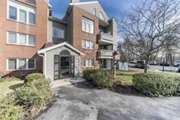 Weymouth, MA 02189,30 Chapman St #Unit-106